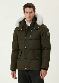 Зеленое пальто с капюшоном Moose Knuckles