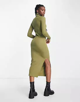 Зеленое платье миди с длинными рукавами и воротником в рубчик COLLUSION