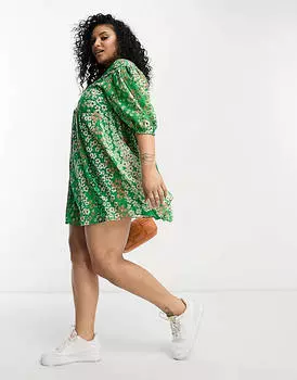 Зеленое приталенное платье мини в стиле пэчворк Wednesday's Girl Curve