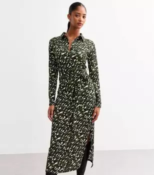 Зеленое жатое платье-рубашка миди с абстрактным принтом New Look, зеленый