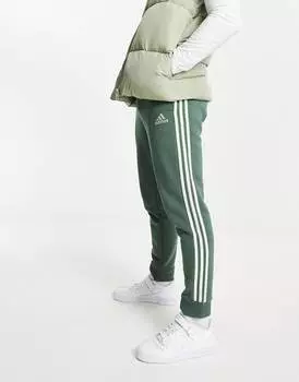 Зеленые джоггеры с 3 полосками adidas Sportswear Essential
