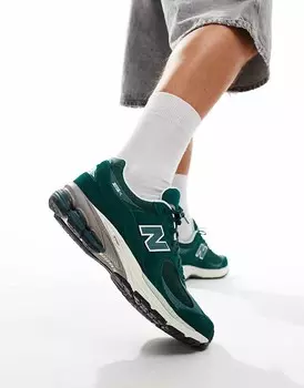 Зеленые мульти-кроссовки New Balance 2002