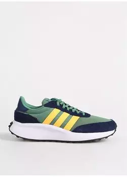 Зеленые мужские кроссовки IF3709 RUN adidas