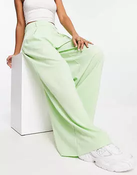Зеленые широкие брюки со складками спереди Selected Femme