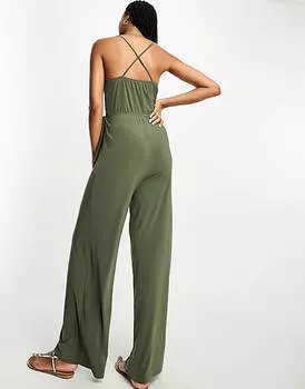 Зеленый комбинезон с запахом River Island Tall
