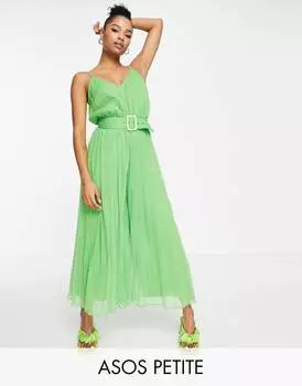 Зеленый плиссированный комбинезон на бретельках с поясом на талии ASOS DESIGN Petite