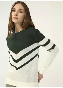 Зеленый женский свитер с круглым вырезом People By Fabrika