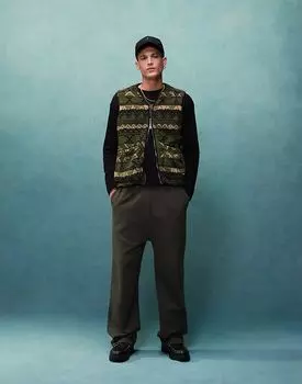 Зеленый жилет Alma de Ace borg