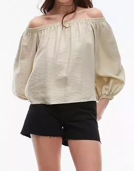 Зелёный топ Topshop с объемными рукавами и вырезом кармен