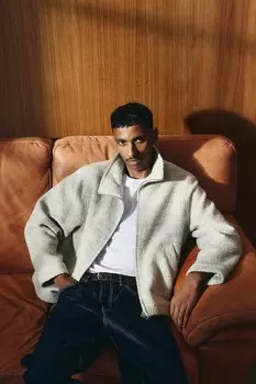 Жакет-Букле стандартного кроя из смесовой шерсти H&M, бежевый