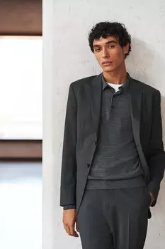 Жакет из смесовой шерсти приталенного кроя. H&M, серый