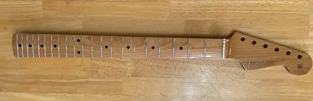 Жареный клен Fender Strat Neck