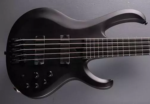 Железная этикетка BTB625EX — черная плоская Ibanez Iron Label BTB625EX -