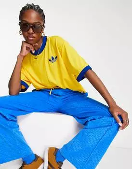Желтая укороченная футболка с трилистником adidas Originals 'adicolor 70s'