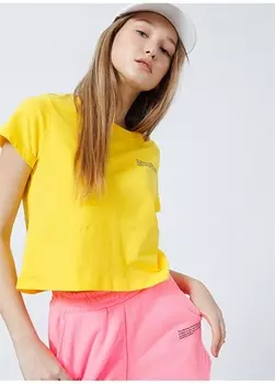 Желтая женская футболка с круглым вырезом и короткими рукавами с принтом Aeropostale