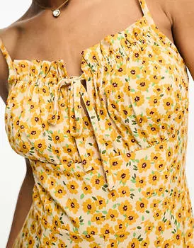 Желтый комбинезон с завязками и ремешками Wednesday's Girl