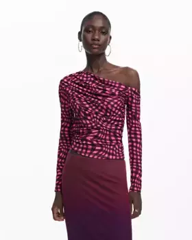 Женская асимметричная футболка в психоделическую клетку Desigual, красный