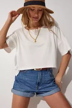 Женская асимметричная вискозная трикотажная блузка с вырезом «лодочка» цвета экрю Happiness stanbul