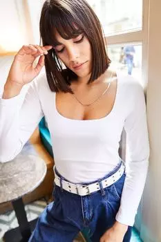 Женская белая блузка с квадратным воротником и вставкой на груди с длинными рукавами Olalook, белый