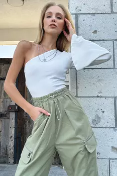 Женская белая укороченная блузка на одно плечо Trend Alaat Stili, белый