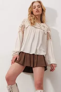 Женская бежевая ажурная блузка оверсайз с круглым вырезом и кружевной вышивкой Trend Alaat Stili, бежевый