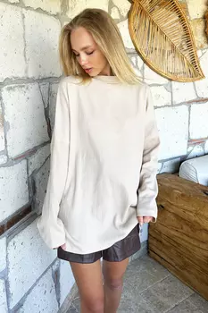 Женская бежевая сезонная базовая блузка оверсайз с круглым вырезом по бокам Trend Alaat Stili, бежевый