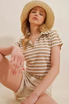 Женская бежевая укороченная трикотажная блузка с воротником-поло сотовой вязки Trend Alaat Stili, бежевый