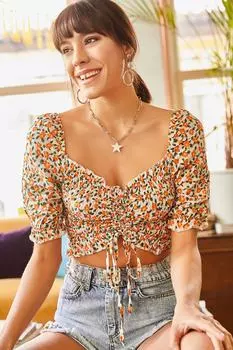 Женская блузка из вискозной ткани экрю-оранжевого цвета со сборками спереди Olalook