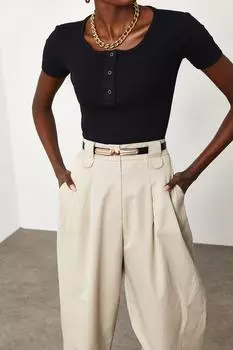 Женская черная блуза-бретелька с заклепками XHAN, черный