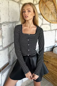 Женская черная полосатая блузка с квадратным воротником и каменными пуговицами Trend Alaat Stili, черный