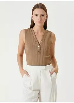 Женская футболка цвета хаки с V-образным вырезом 1091701 Network, хаки