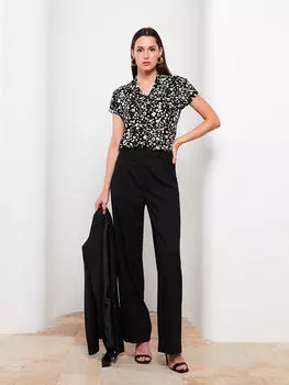 Женская футболка с коротким рукавом и V-образным вырезом LCWAIKIKI Classic