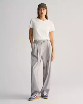 Женская футболка с короткими рукавами и вышивкой на груди Gant, белый