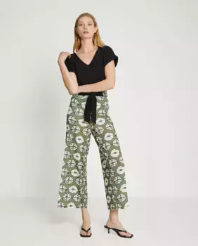 Женская футболка с V-образным вырезом и коротким рукавом Trucco, черный