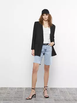 Женская футболка в полоску с V-образным вырезом и коротким рукавом LCW Casual