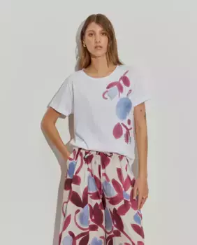 Женская хлопковая футболка с принтом спереди Lion of Porches, белый