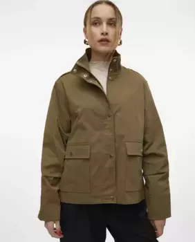 Женская короткая парка с карманами Vero Moda, зеленый