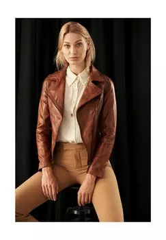 Женская кожаная куртка Салли, косуха с модным обратным воротником RICANO, цвет Cognac