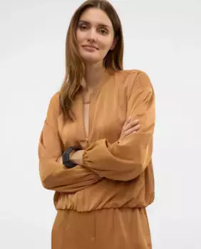 Женская куртка-бомбер с карманами Vero Moda, цвет Maquillaje