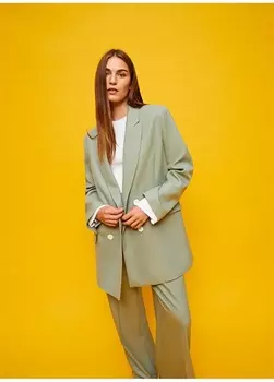 Женская куртка цвета хаки Nocturne