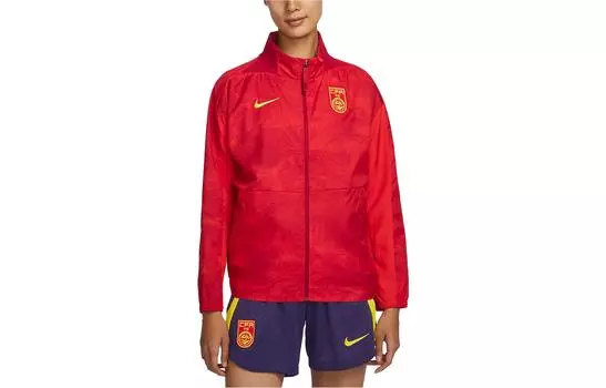 Женская куртка Nike, цвет Gym Red