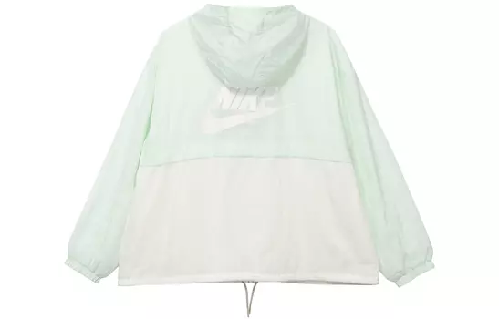 Женская куртка Nike, цвет Light Blue