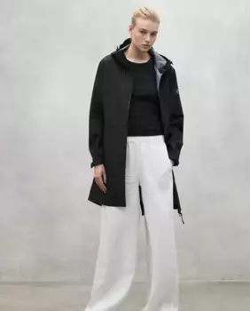 Женская куртка с капюшоном и застежкой-молнией Ecoalf, черный