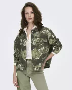 Женская куртка в камуфляжном стиле Only, цвет Blanco Hielo