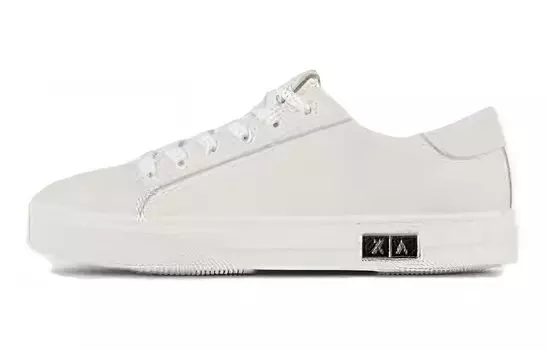 Женская обувь для скейтбординга ARMANI EXCHANGE, White
