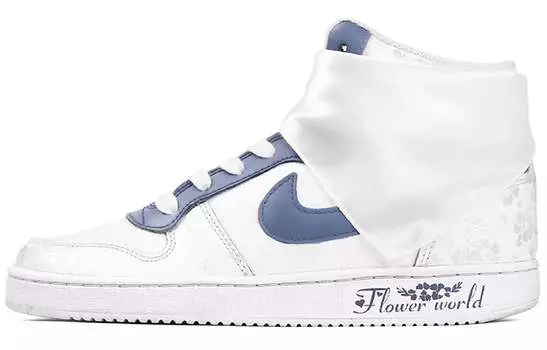 Женская обувь для скейтбординга Nike EBERNON, White