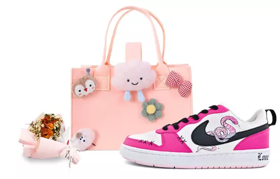 Женская обувь для скейтбординга Nike, Pink Blast/Gridiron/Volt
