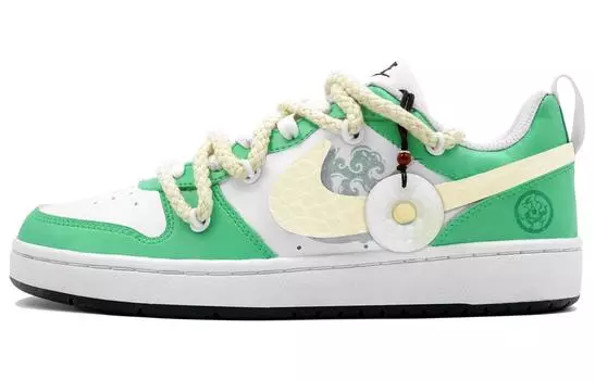 Женская обувь для скейтбординга Nike, White
