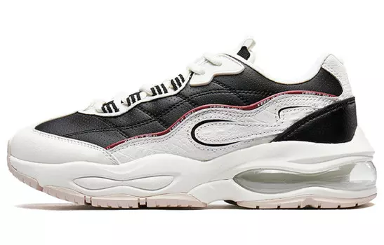 Женская обувь Lifestyle с низким верхом, черного/белого цвета Xtep