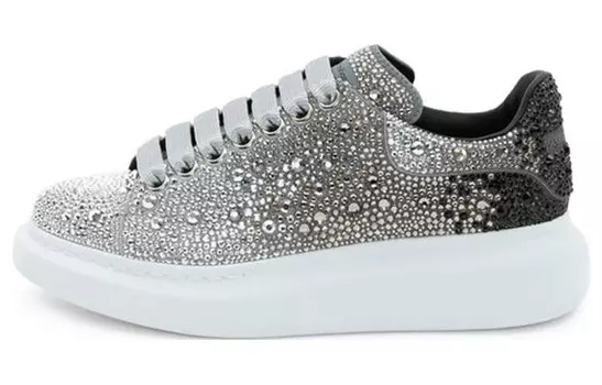 Женская обувь Lifestyle с низким верхом, серебристо-белая Alexander Mcqueen